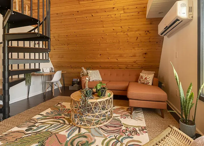 3 A-frame W Hot Tubs Near Wine Trail *