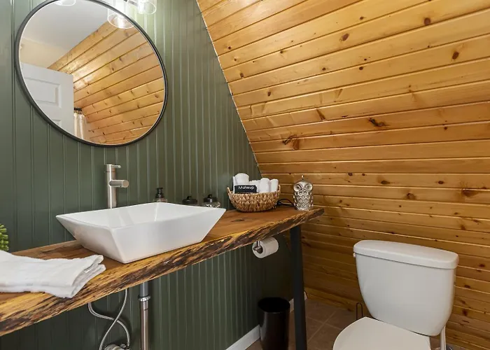 3 A-frame W Hot Tubs Near Wine Trail *